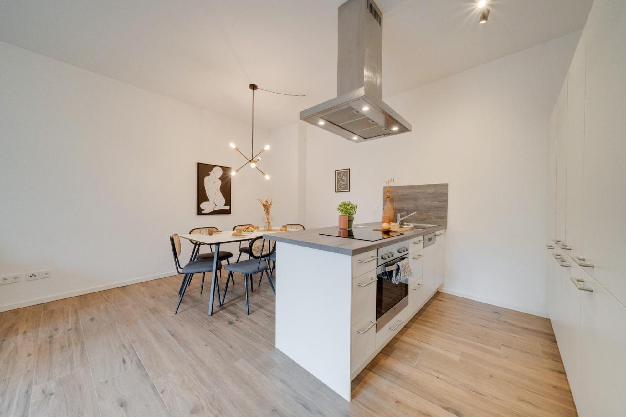 Neu-Luxus Apartment-Zentral In Altstadt-65-80Qm Аугсбург Екстериор снимка